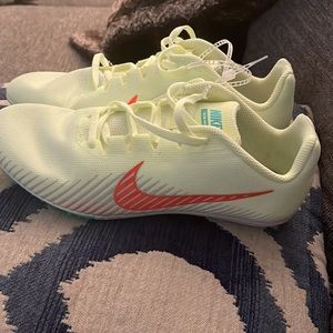 Women Nike Zoom Rival M 9 Track and Field Shoes SPIKES NOT INCLUDED
